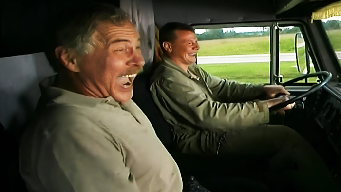 «Дальнобойщики», к/к «НТВ-кино», 2001, реж. Ю. Кузьменко