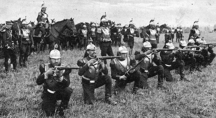 Кирасиры, кстати, вполне дожили до ПМВ