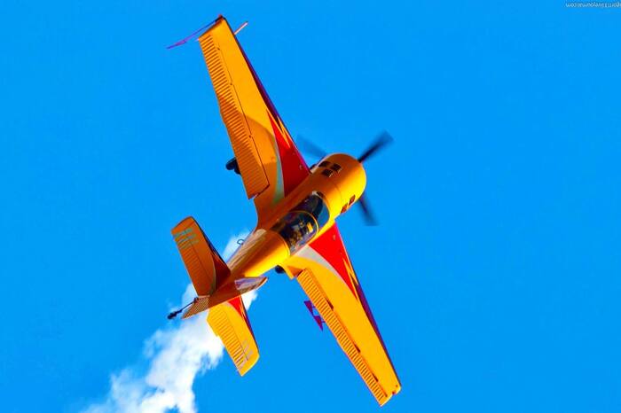 Тг Первый полет