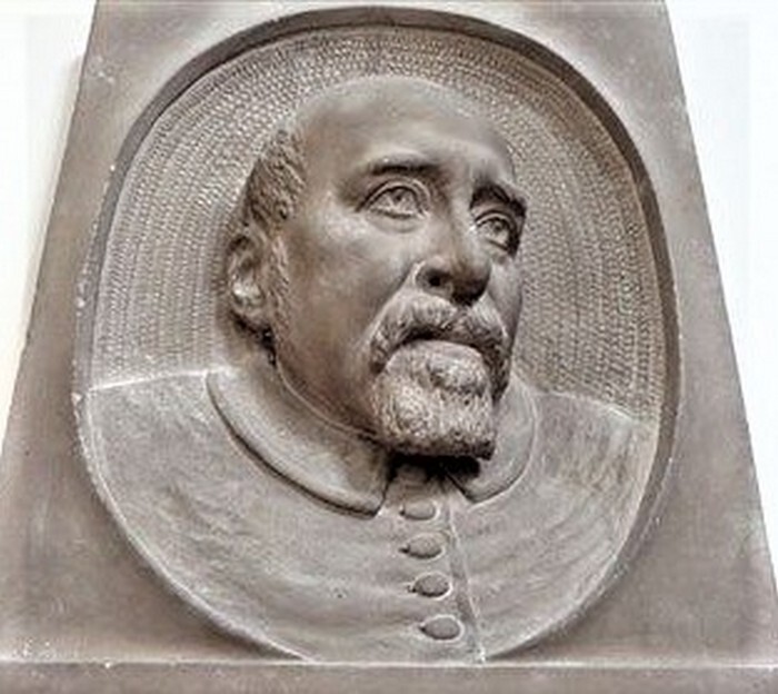  Robert Recorde (1510-1588 )