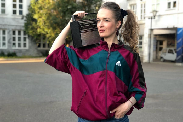 Перепись кто из 90х;)У песни нет клипа