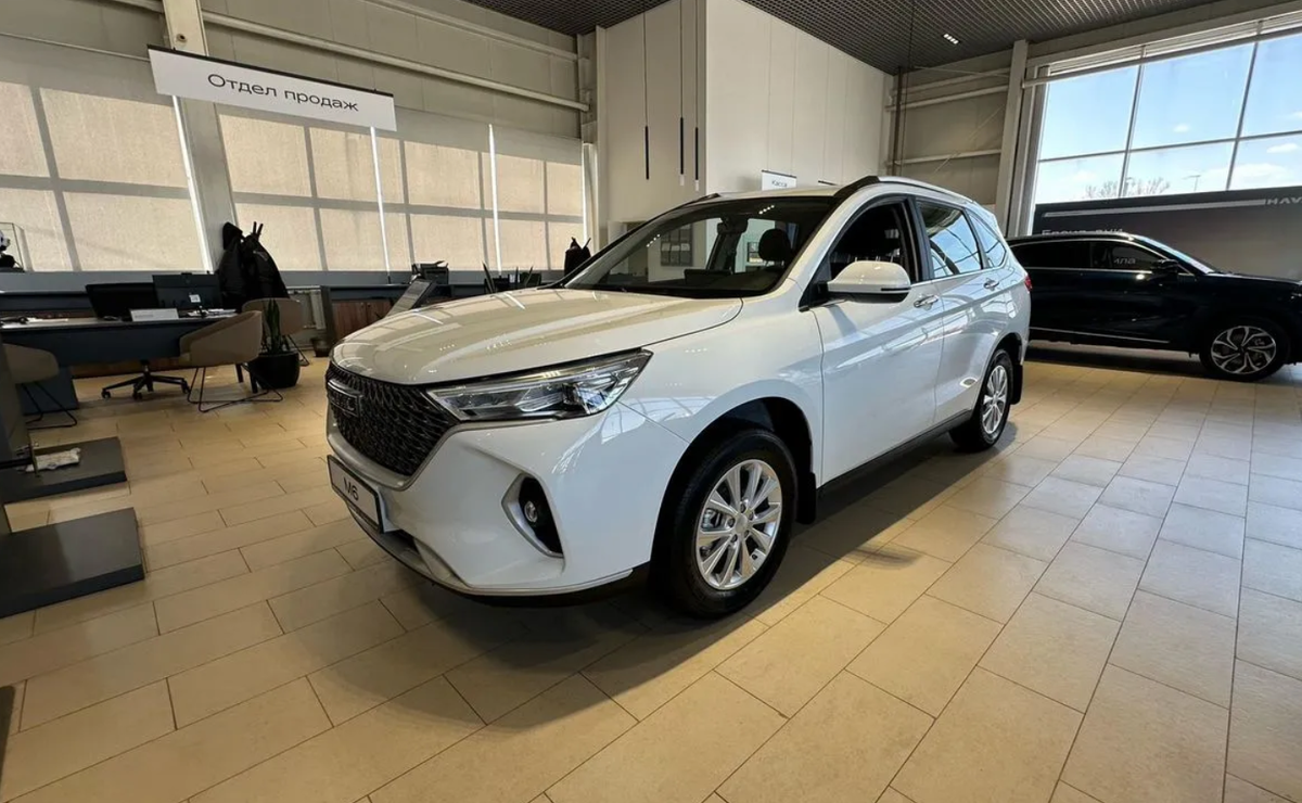 Wanted to buy a new Lada Largus Cross-2025, calculated the loan and changed my mind. In the end, I took another car - Negative, Prices, Greed, Services, Auto, Motorists, Transport, Lada, AvtoVAZ, Trade, Salesman, Sale, Yandex Zen (link), Longpost
