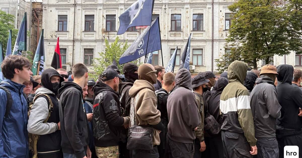 На Украине нацистов нет!Твёрдо и чётко! | Пикабу