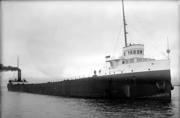 SS Henry B. Smith до катастрофы