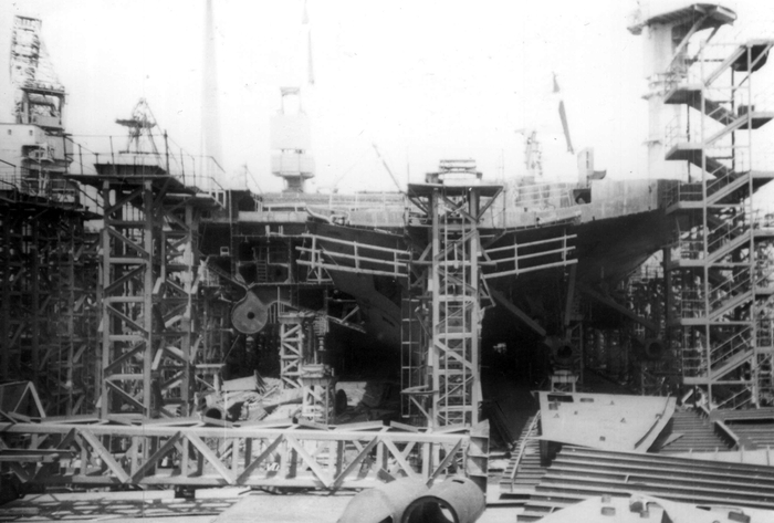    .  : <!--noindex--><a href="https://pikabu.ru/story/ne_vpisalis_v_ryinok_pyat_obraztsov_voennoy_tekhniki_sudbu_kotoryikh_perecherknul_raspad_sssr_chast_1_12859029?u=https%3A%2F%2Fwiki.lesta.ru%2Fru%2FNavy%3A%25D0%25A3%25D0%25BB%25D1%258C%25D1%258F%25D0%25BD%25D0%25BE%25D0%25B2%25D1%2581%25D0%25BA_%281988%29&t=https%3A%2F%2Fwiki.lesta.ru%2Fru%2FNavy%3A%D0%A3%D0%BB%D1%8C%D1%8F%D0%BD%D0%BE%D0%B2%D1%81%D0%BA_%281988%29&h=7bc1f2bbd4445301dfd525d87748a4c84d0c38f9" title="https://wiki.lesta.ru/ru/Navy:%D0%A3%D0%BB%D1%8C%D1%8F%D0%BD%D0%BE%D0%B2%D1%81%D0%BA_(1988)" target="_blank" rel="nofollow noopener">https://wiki.lesta.ru/ru/Navy:_(1988)</a><!--/noindex-->