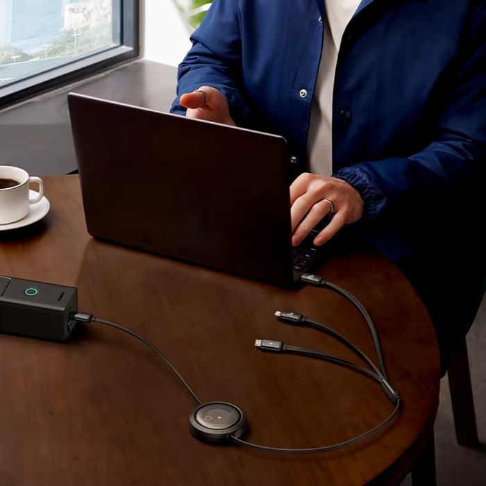 Выдвижной кабель 3 в 1