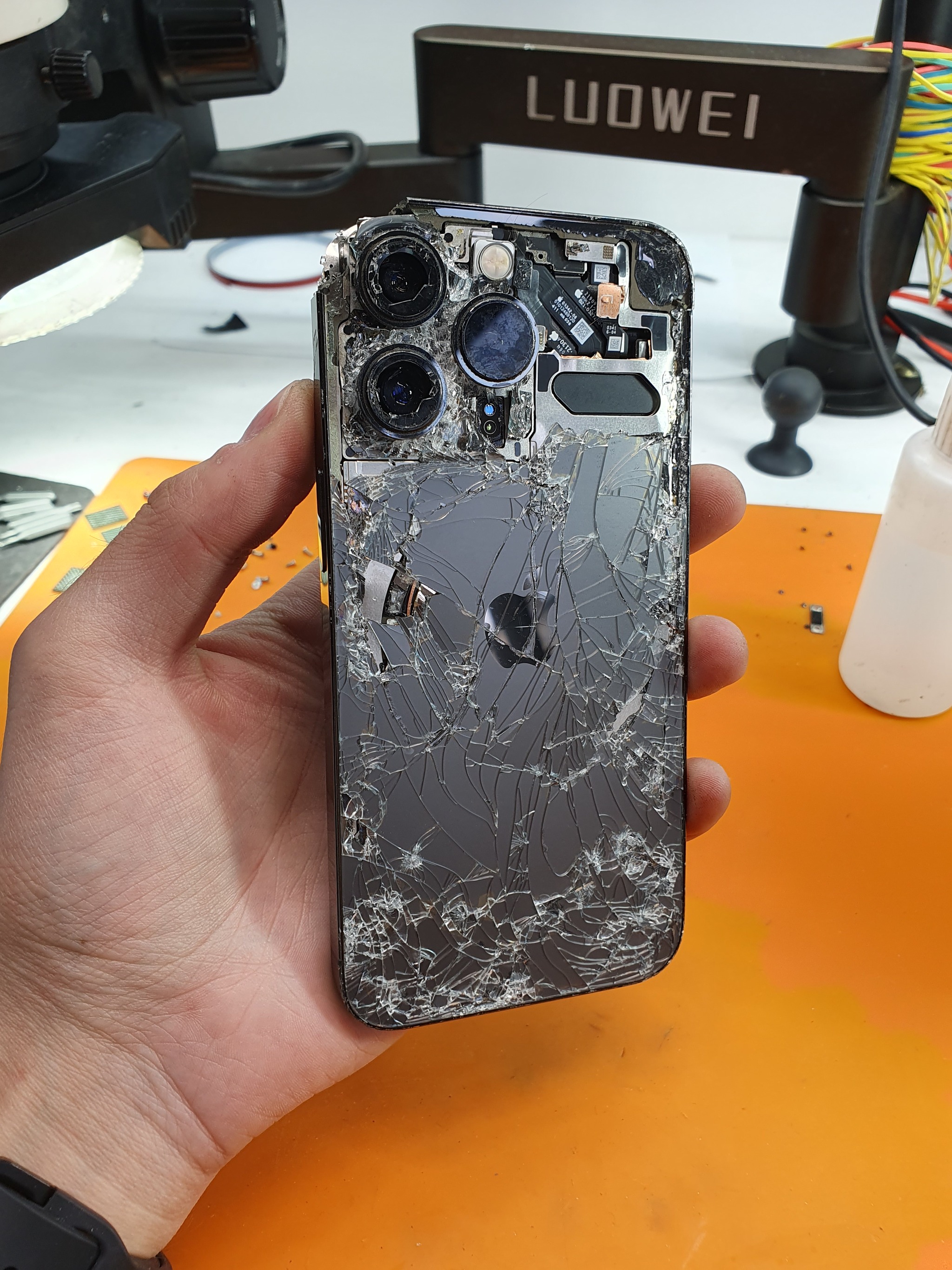 Реинкарнация. Всего за 90 тысяч. Iphone 13 pro | Пикабу