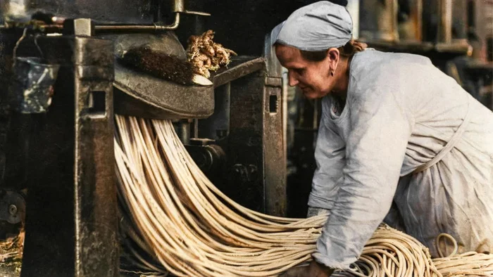 Нелёгкая и тяжёлая жизнь СССР в первое десятилетие своего существования. 20 раскрашенных фотографий. Часть II Старое фото, Историческое фото, 20 век, Фотография, СССР, 1920-е, Колоризация, Длиннопост