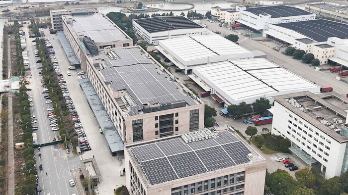     Shanghai Semir Apparel Co., Ltd.      ,            2,11 ,     2,5  &#xB7;.