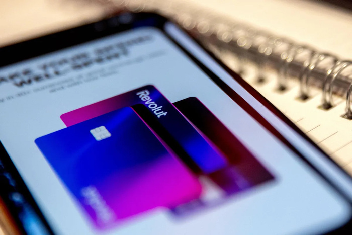  - Revolut  Cetelem  BNP   , , , 