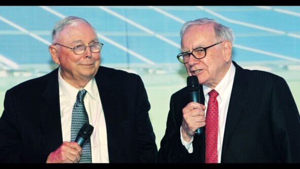 ни одной ламборджини на фоне... а ведь реально гуру инвестиций