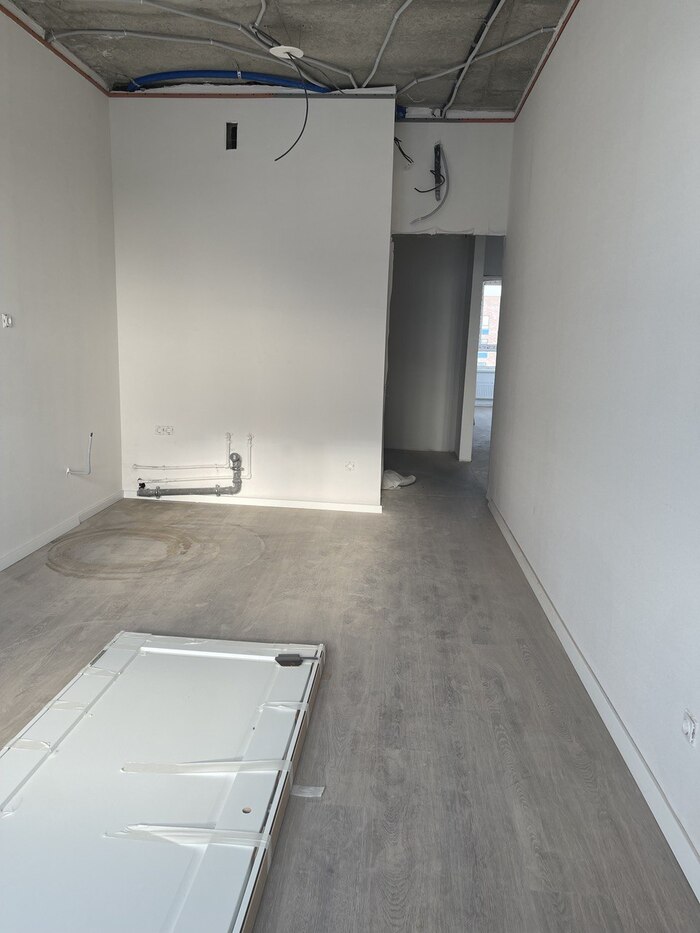     ?   ,      , 8    -   .      -. "  ",   