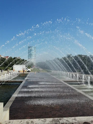 Вот как выглядит этот фонтан