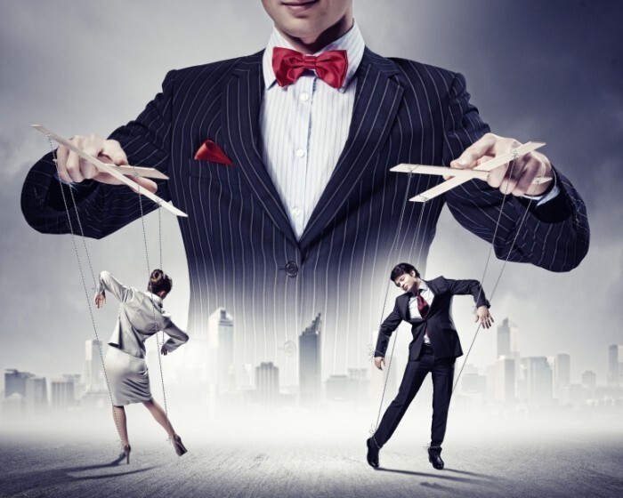 Установки: Ваш Внутренний Компьютер с Глюками (И Почему Вы Его Отчаянно Защищаете)