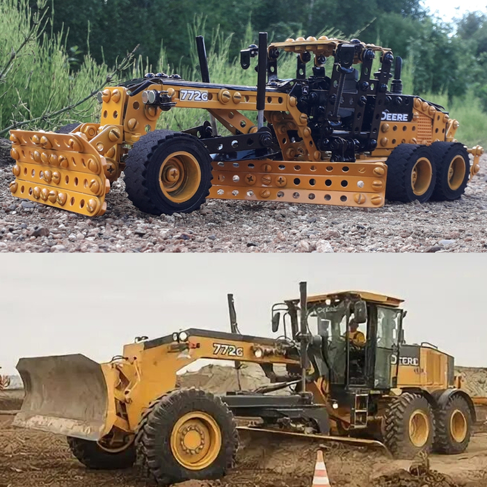 John Deere 772G из металлического конструктора, резины и картона