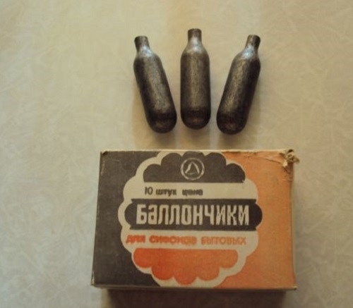   , 90-, ,  