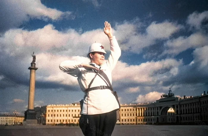Жизнь Советского Ленинграда в 1930-е годы. 20 раскрашенных фотографий. Часть 3 История города, Краеведение, Историческое фото, 20 век, Ленинград, Санкт-Петербург, 1930-е, Фотография, Колоризация, Длиннопост