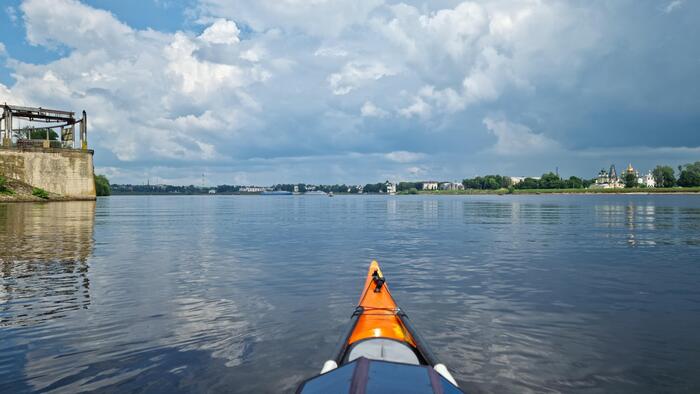 Крепость взята. Угличская ГЭС остаётся за кормой.
