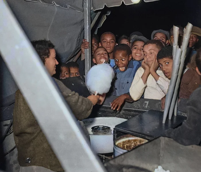 Подборка интересных и необычных фотографий из США. 20 раскрашенных фотографий ХХ века. Часть 24 Старое фото, Фотография, Историческое фото, 20 век, США, Колоризация, Длиннопост