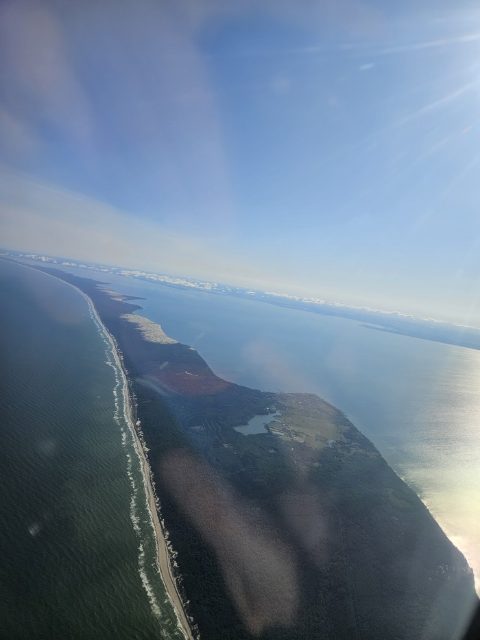 Куршская коса. Когда летите в Калининград садитесь с левого борта, когда из Калининграда справа