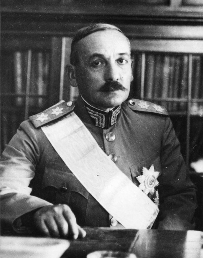  .  <!--noindex--><a href="https://pikabu.ru/story/odni_pogibali_izza_vedra_drugie_ubivali_izza_derma_10_voyn_kotoryie_nachalis_po_nelepyim_prichinam_13160916?u=http%3A%2F%2Fwikipedia.org&t=wikipedia.org&h=069e34549d8605623376d6a956946f0dddfb7907" title="http://wikipedia.org" target="_blank" rel="nofollow noopener">wikipedia.org</a><!--/noindex-->