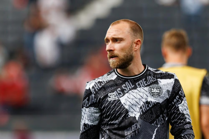 Датский футболист Кристиан Эриксен. Выжил несмотря на первоначальное лечение, а не благодаря ему (Фото: shutterstock)