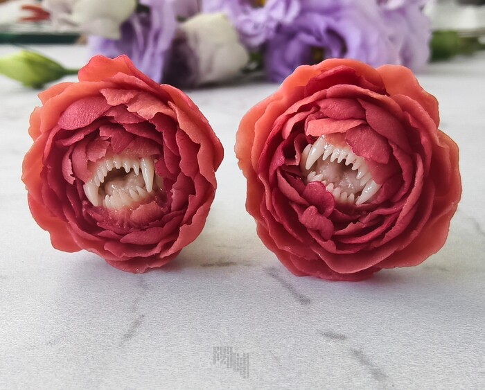 вес одной - 4 гр