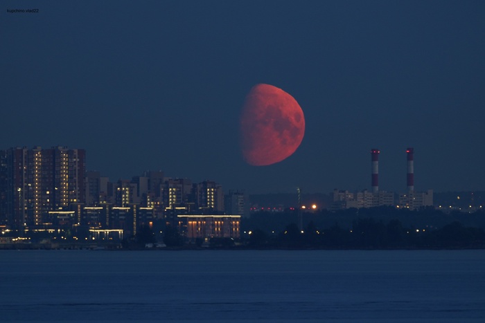 Такая разная Луна... август