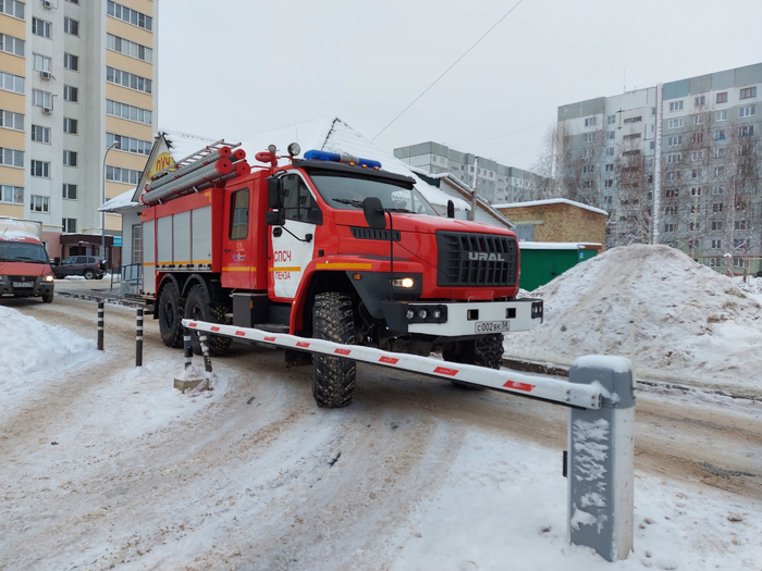 Автопаркинг открывает ворота по нужным номерам ГРЗ, а также спецтранспорту