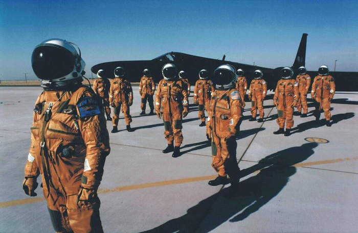   U2. (: dragonladytoday)