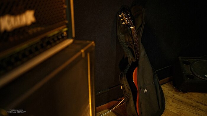 Kurt Cobain ,  , ,  (), 