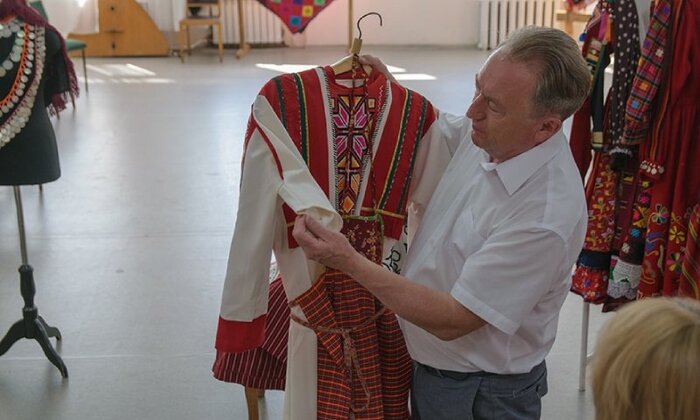      ,           . :     / 