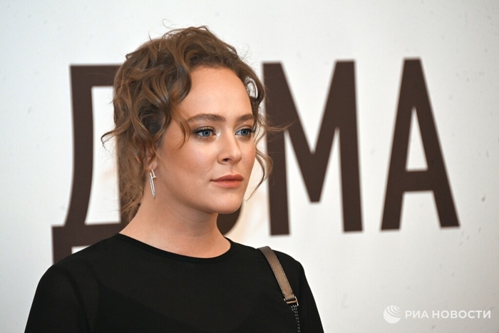 Актрисе Аглае Тарасовой предъявлено обвинение в контрабанде наркотиков Уголовное дело, Суд, Аглая Тарасова, Контрабанда, Наркотики, Преступление, Текст, ВКонтакте (ссылка)