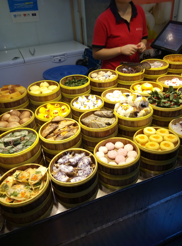 Но много и таких вот, чистеньких мест с экзотикой