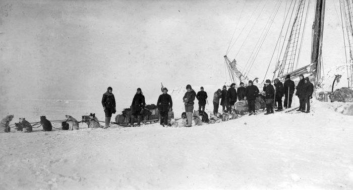 Ещё одно арктическое фото, но уже экспедиции Седова