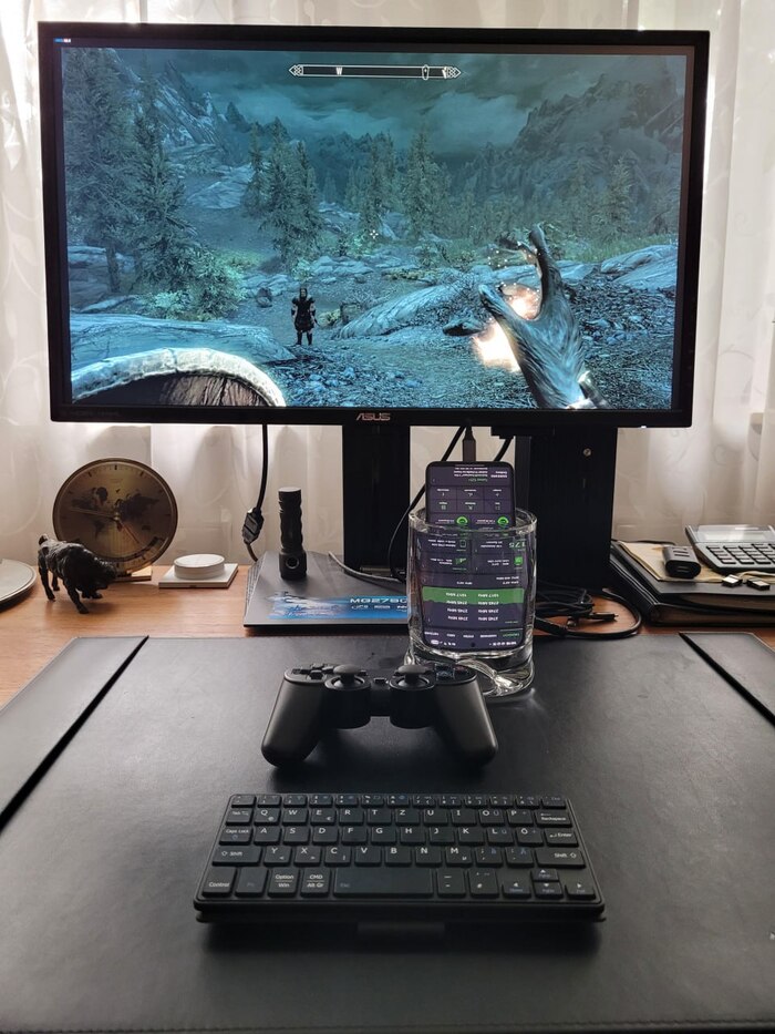 Skyrim  Galaxy S25+    , 
