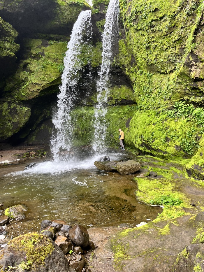 Водопад девичьи косы (если я не ошибаюсь) ручья Высокий.