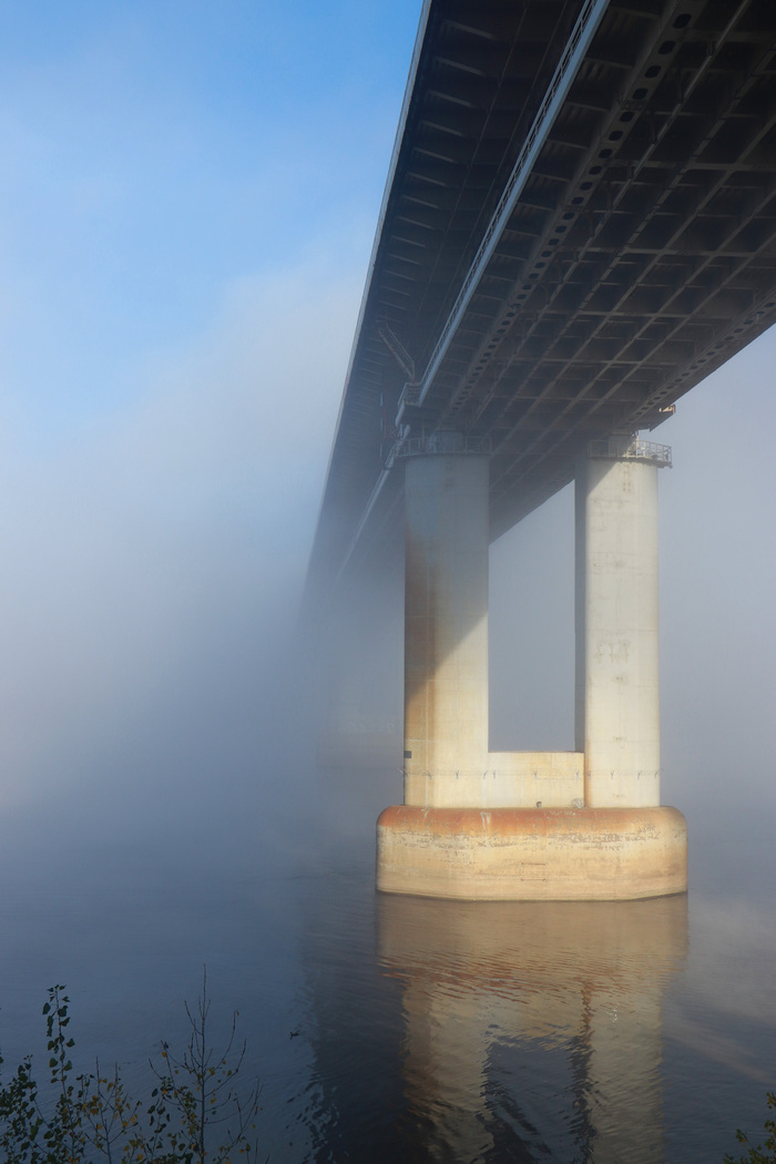 Ока и метромост.
