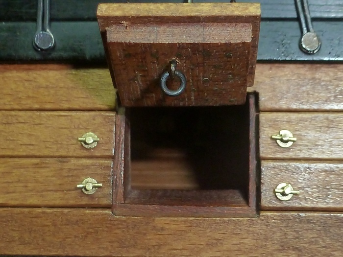    "Bonhomme Richard"    1:50,    .   ,      ,        .   ""   ...    . 