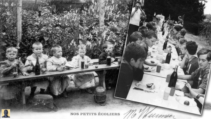 Слева "Наши маленькие школьники". Справа - бойскауты в походе.