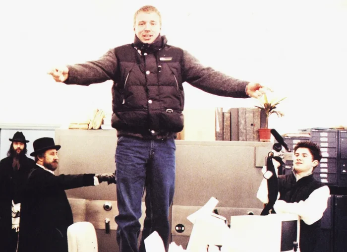 Как снимали фильм Большой куш, кадры со съемок и интересные факты о фильме Фото со съемок, Актеры и актрисы, Классика, Интересные факты о кино, Гай Ричи, Большой куш, Ностальгия, Яндекс Дзен (ссылка), Длиннопост Как снимали фильм Большой куш, кадры со съемок и интересные факты о фильме Фото со съемок, Актеры и актрисы, Классика, Интересные факты о кино, Гай Ричи, Большой куш, Ностальгия, Яндекс Дзен (ссылка), Длиннопост