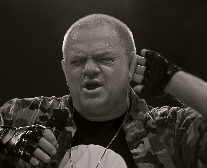 DIRKSCHNEIDER  LIVE 2025 