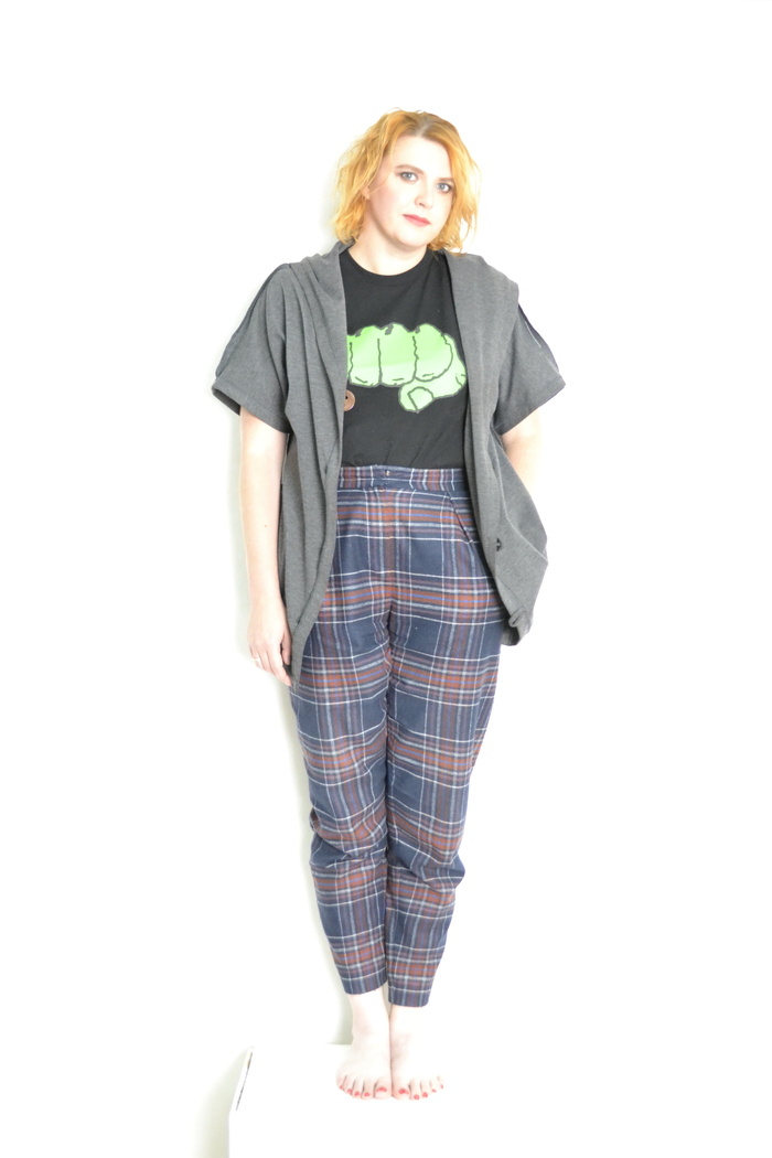 Адские настройки камеры или кривые ручки фотографини?