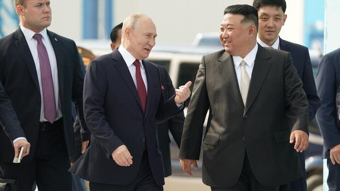 Ким Чен Ын поздравил Владимира Путина с днём рождения