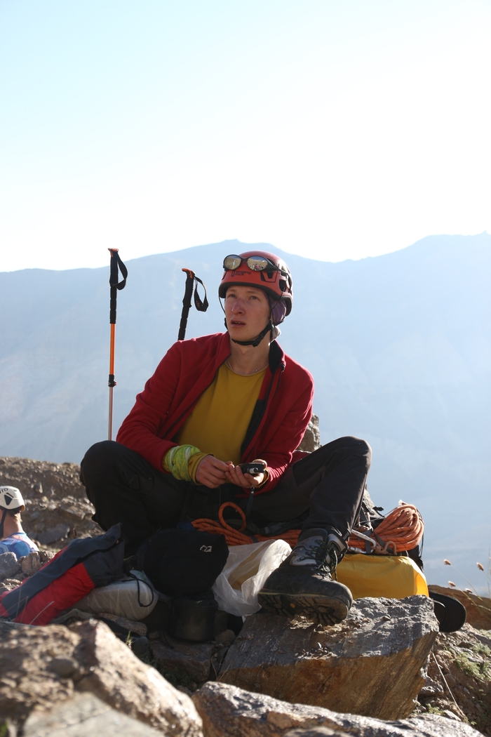 Федя, гитарист. Молод, амбициозен, не женат.