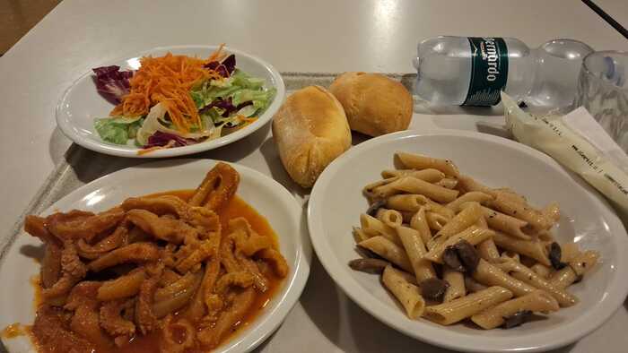 Итальянская заводская столовая -2