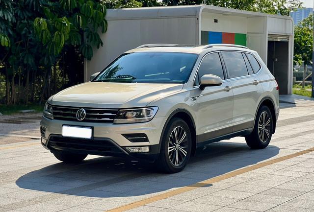 Мы доставляем авто с растаможкой под ключ — от Японии до Германии. Без переплат и посредников