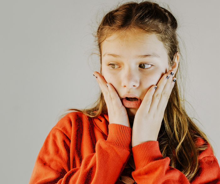 Что значит, если ребёнок не выносит тишину? Психолог рассказал о внутреннем шуме детства