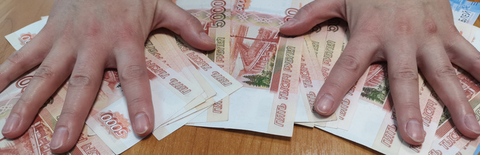 Полицейский в Башкирии женил соседа на собственной матери и убедил отправиться на СВО, чтобы обобрать его до копейки