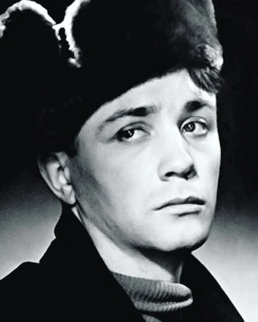 Леонид Куравлев в молодости